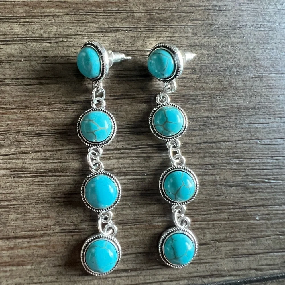 VINTAGE DROP EARRINGS - Picture 7 of 7